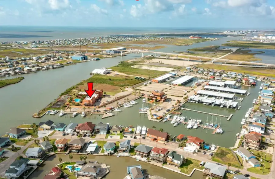 411 Sailfish Avenue #102, Freeport, TX 77541 - Image #2