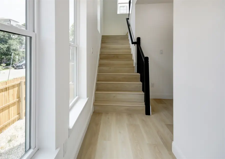 1214 W 24th Street #C, Houston, TX 77008 - Image #3