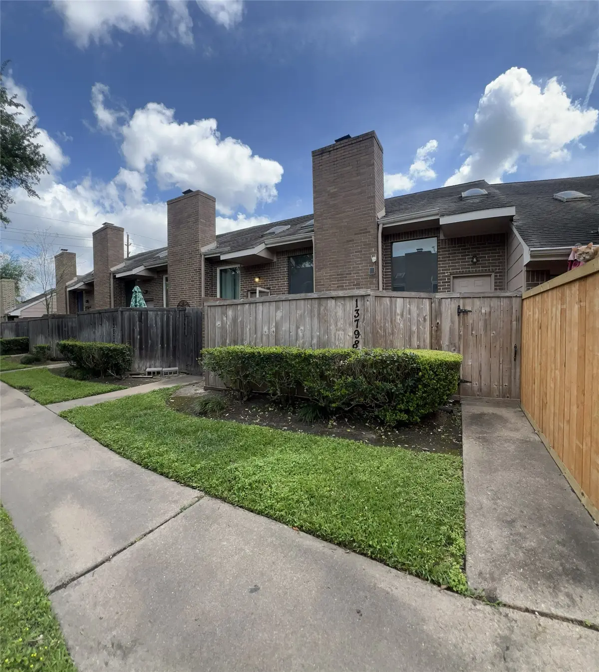 13798 Hollowgreen Drive #305, Houston, TX 77082 - #1