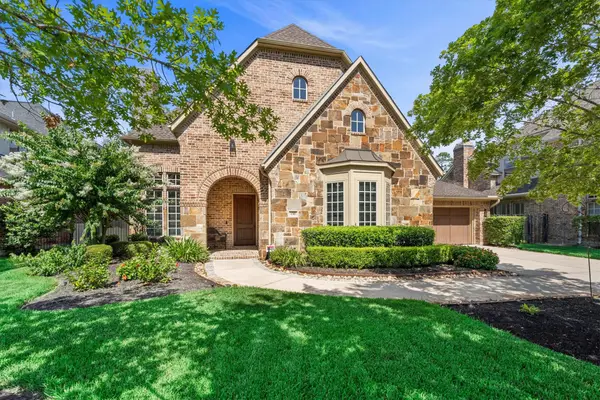 130 E Cove View Trail, Spring, TX 77389