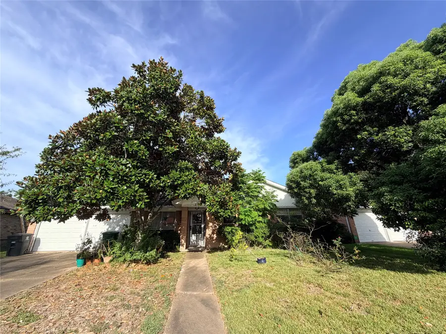 8603 Braes River Drive, Houston, TX 77074 - #3