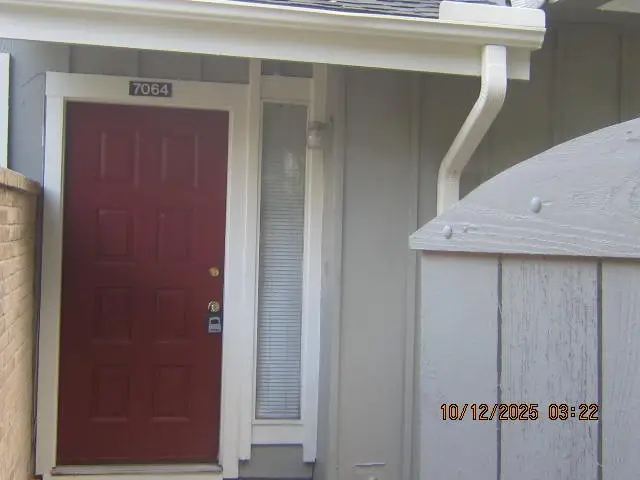 7064 Greenway Chase Street, Houston, TX 77072 - Image #1