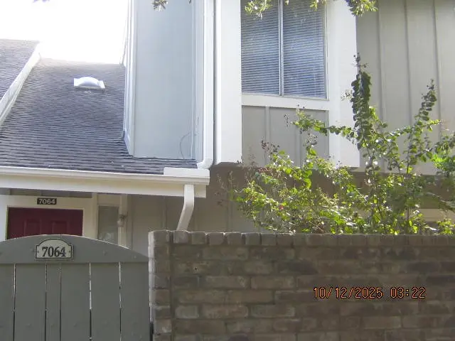 7064 Greenway Chase Street, Houston, TX 77072 - Image #2