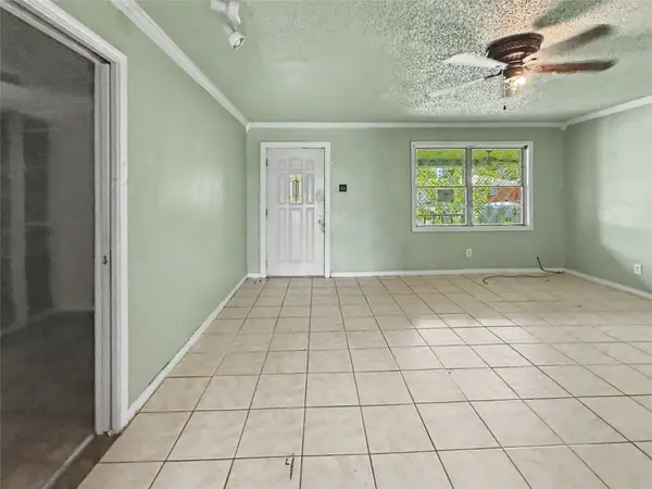 3413 Oleander Avenue, Texas City, TX 77590