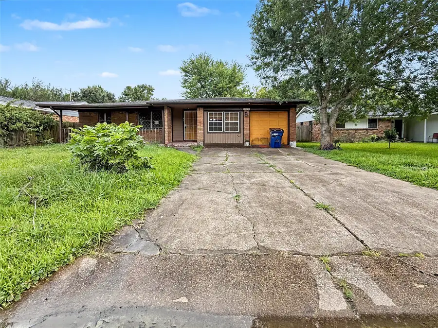 3413 Oleander Avenue, Texas City, TX 77590 - #2