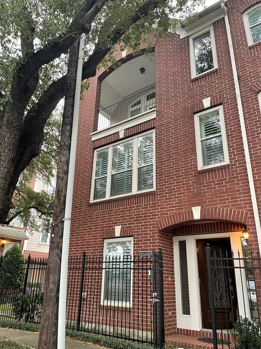 1040 La Rue Street, Houston, TX 77019 - #2