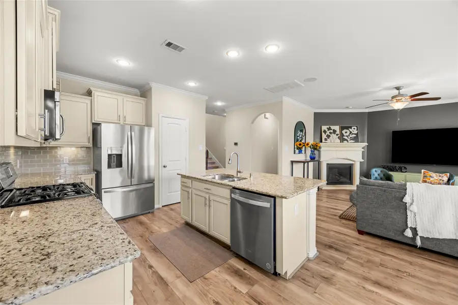 15638 Kensington Bluff Drive, Cypress, TX 77429 - #2