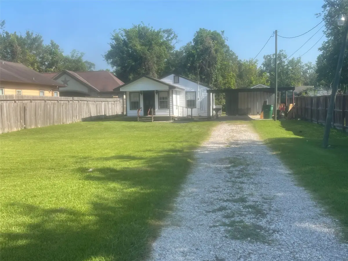 3809 Turner Drive, Houston, TX 77093 - Image #1