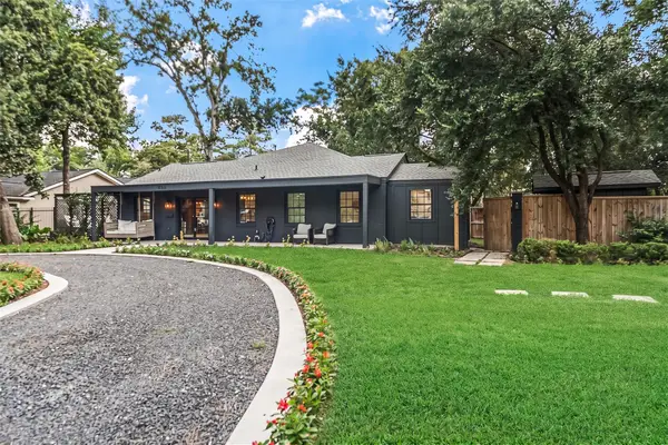 802 W 41st Street, Houston, TX 77018
