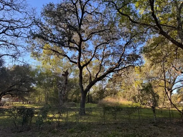 4 Street W, Sheridan, TX 77475 - #1