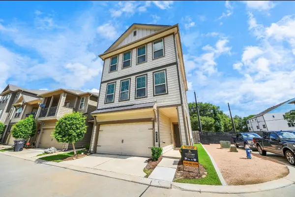 8604 Hollyoaks Creek Lane, Houston, TX 77063