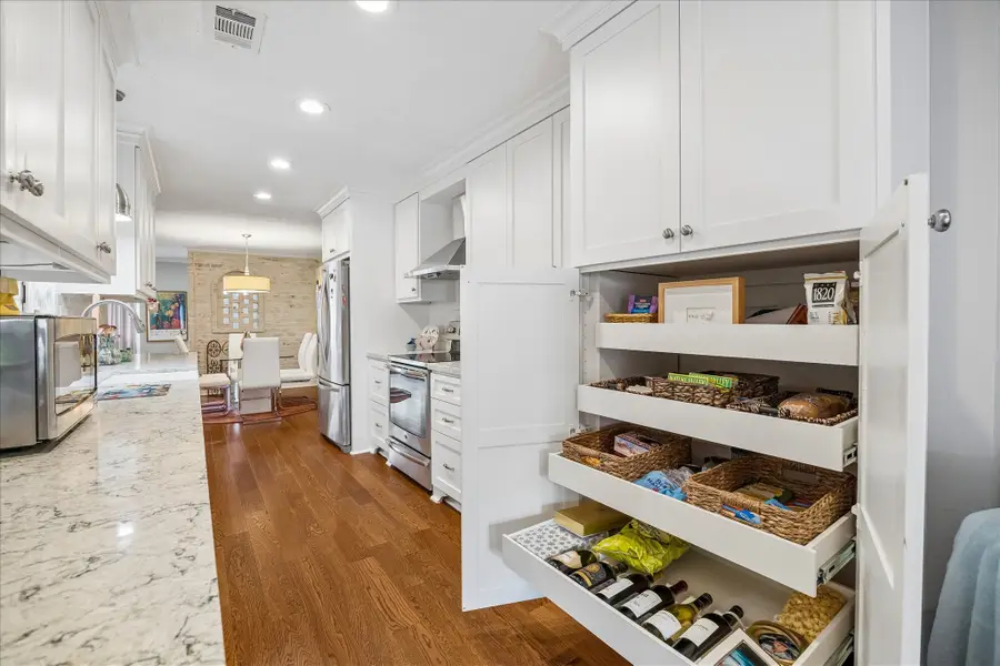 413 N Post Oak Lane #413, Houston, TX 77024 - #3