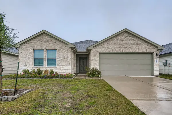 1115 Lipizzan Lane, Rosharon, TX 77583