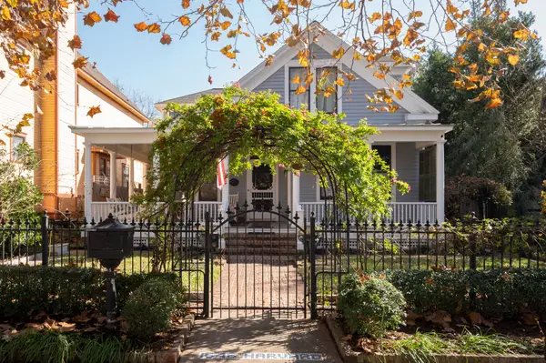 1646 Harvard Street, Houston, TX 77008