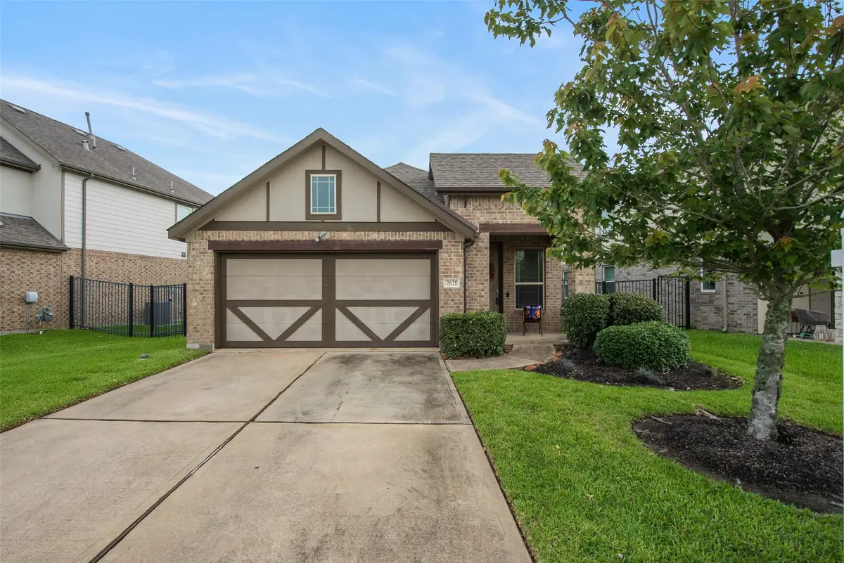 2621 Bernadino Drive, La Marque, TX 77568 - #1