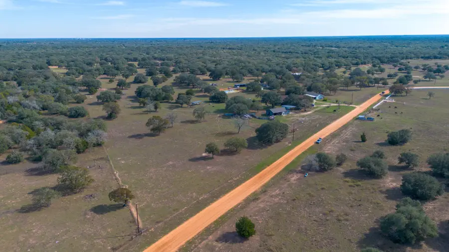 1009 Private Road 1024, Hallettsville, TX 77964 - Image #3