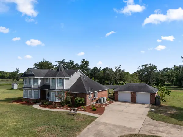 1707 County Road 348, Brazoria, TX 77422