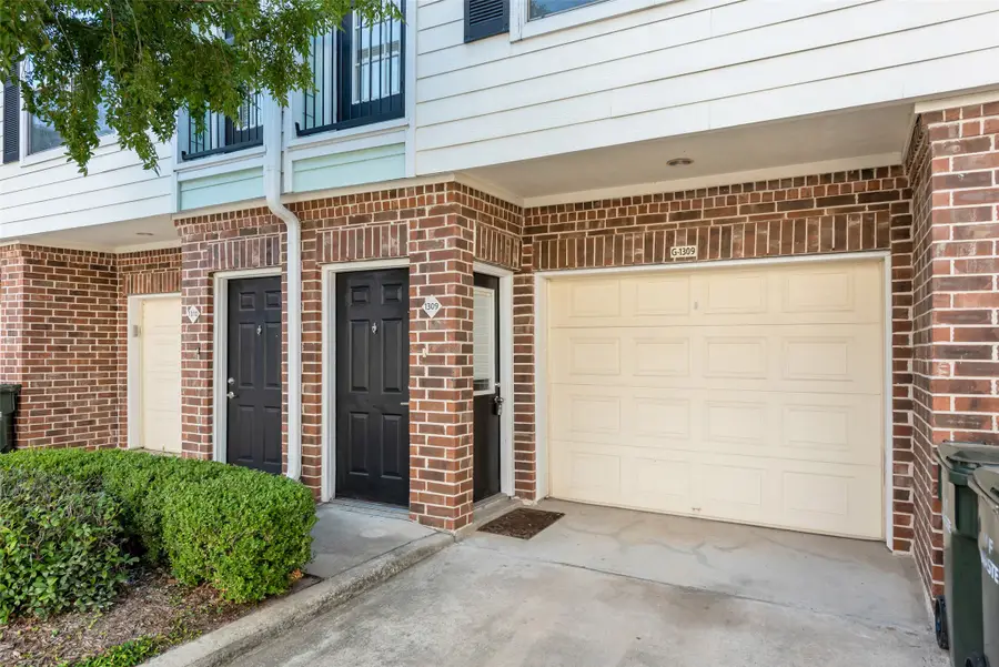 9200 Westheimer Road #1309, Houston, TX 77063 - Image #3