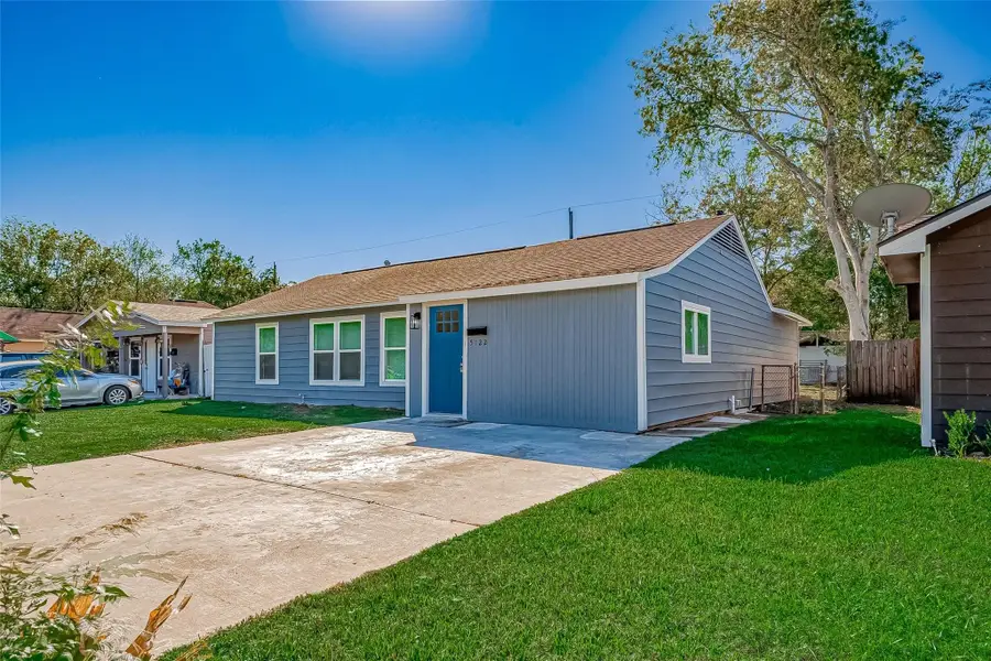 5122 Myrtlewood Street, Houston, TX 77033 - Image #2