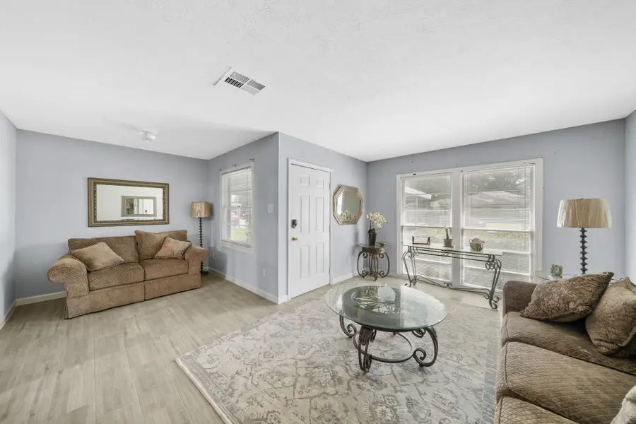 206 Tilden Drive, Pasadena, TX 77506 - #2