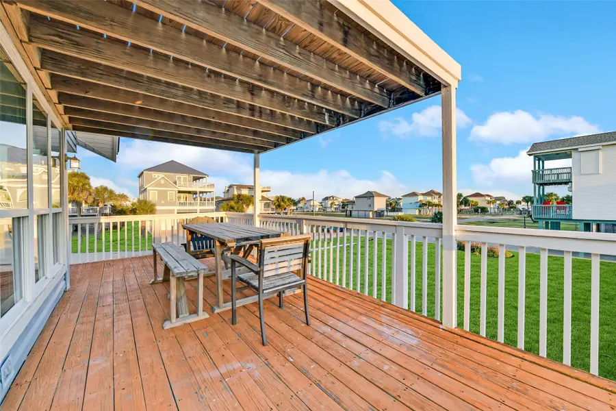 4123 Pelican Lane, Galveston, TX 77554 - Image #3