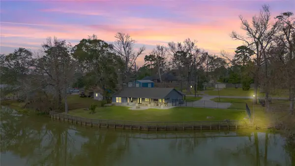 126 Magnolia Point Drive, Houston, TX 77336