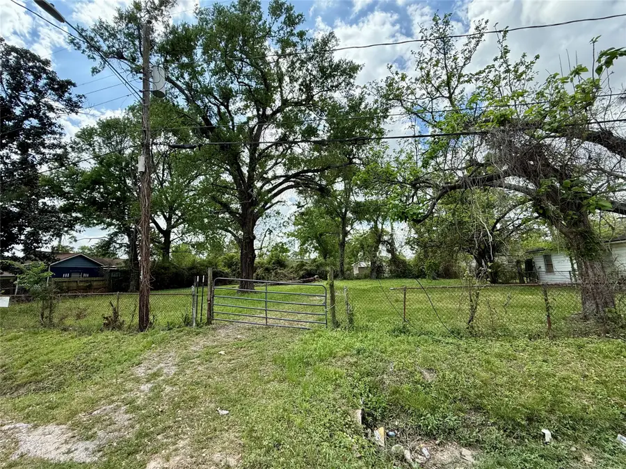 9309 Grady Street, Houston, TX 77016 - #3