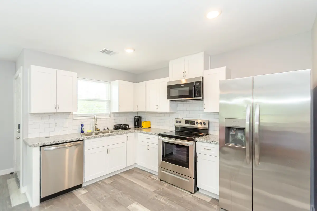 618 Maple Way #A-B, Houston, TX 77015 - Image #1