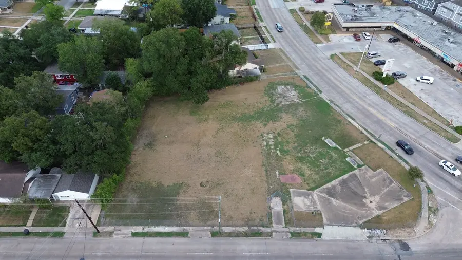 7003 Woodridge Drive, Houston, TX 77087 - #3