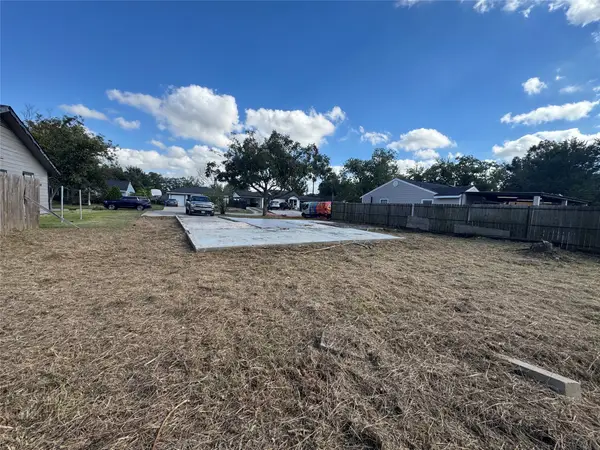 112 Volney Street, South Houston, TX 77587