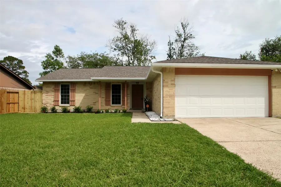 306 Maple Leaf Street, League City, TX 77573 - #3
