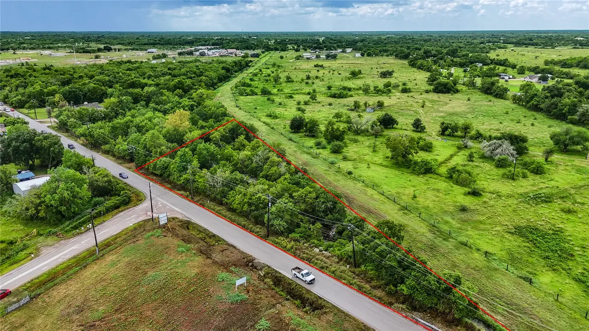 1011 County Road 129, Alvin, TX 77511 - #1
