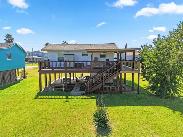 1938 County Road 201, Sargent, TX 77414