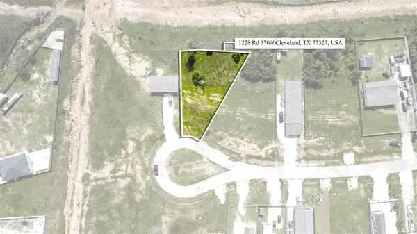 1228 Road 57090, Cleveland, TX 77327