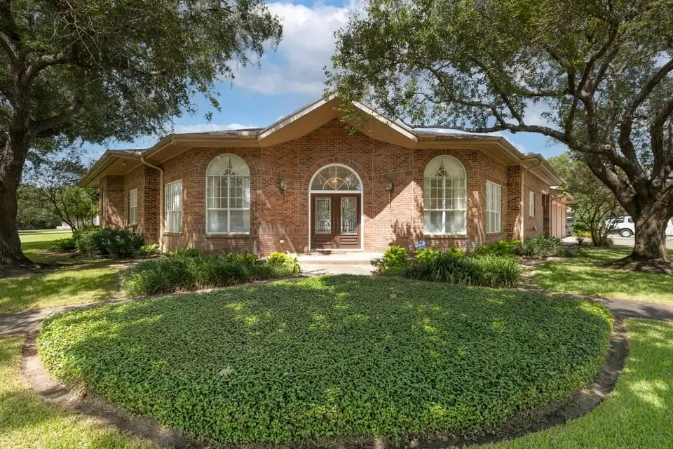 7 Stoney Brook Lane, Bay City, TX 77414 - #1