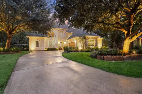 2 Quiet Yearling Place, Tomball, TX 77375