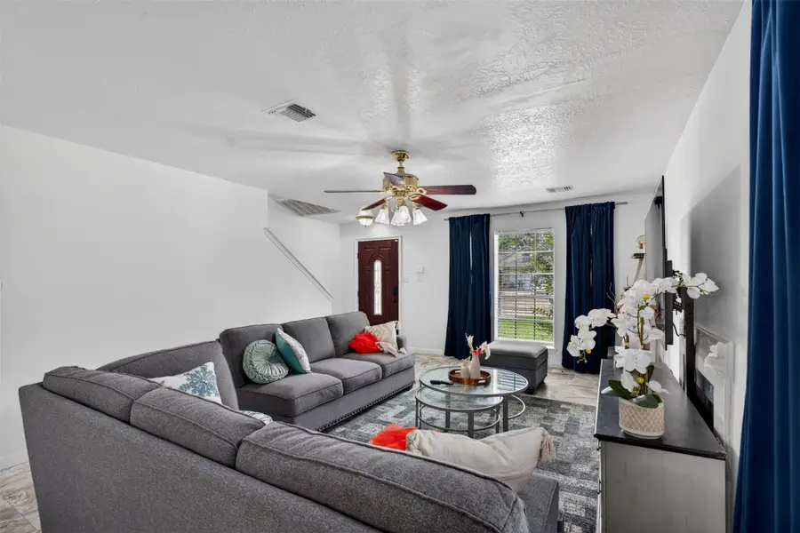 2922 Silent Drive, Sugar Land, TX 77498 - #2