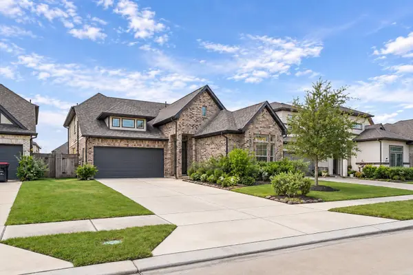 8726 Timber Knoll Drive, Missouri City, TX 77459