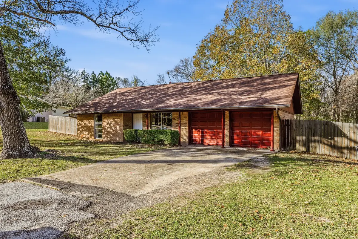 4418 Shady Lane, Huntsville, TX 77320 - Image #1