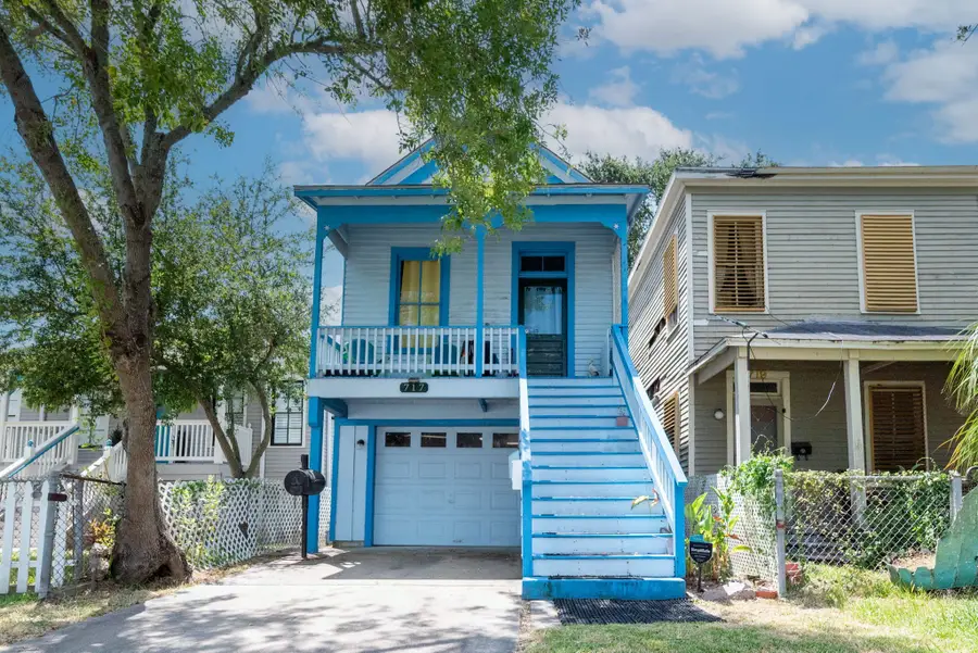 717 Church Street, Galveston, TX 77550 - #3