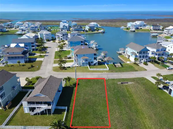 4223 S Sunset Bay Drive, Galveston, TX 77554