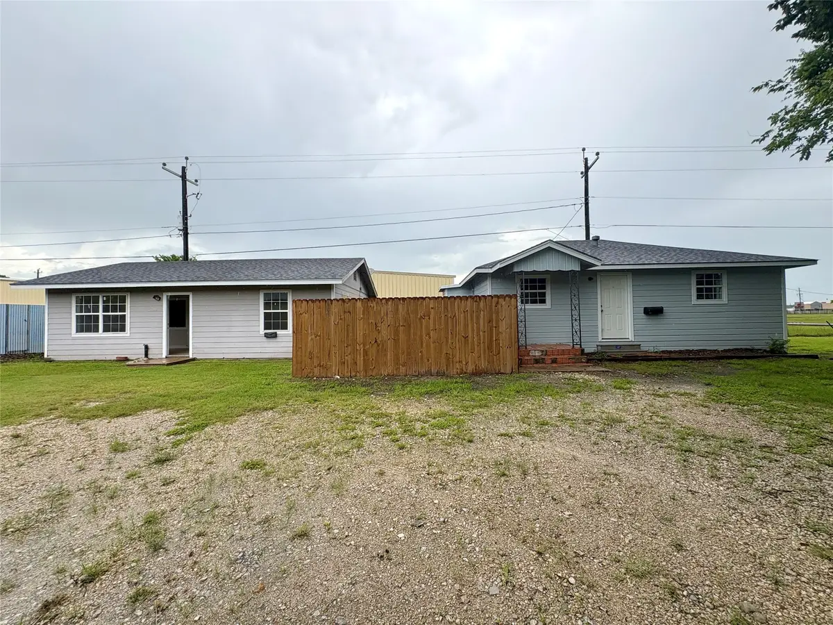 3515 5th Street, Bay City, TX 77414 - #1