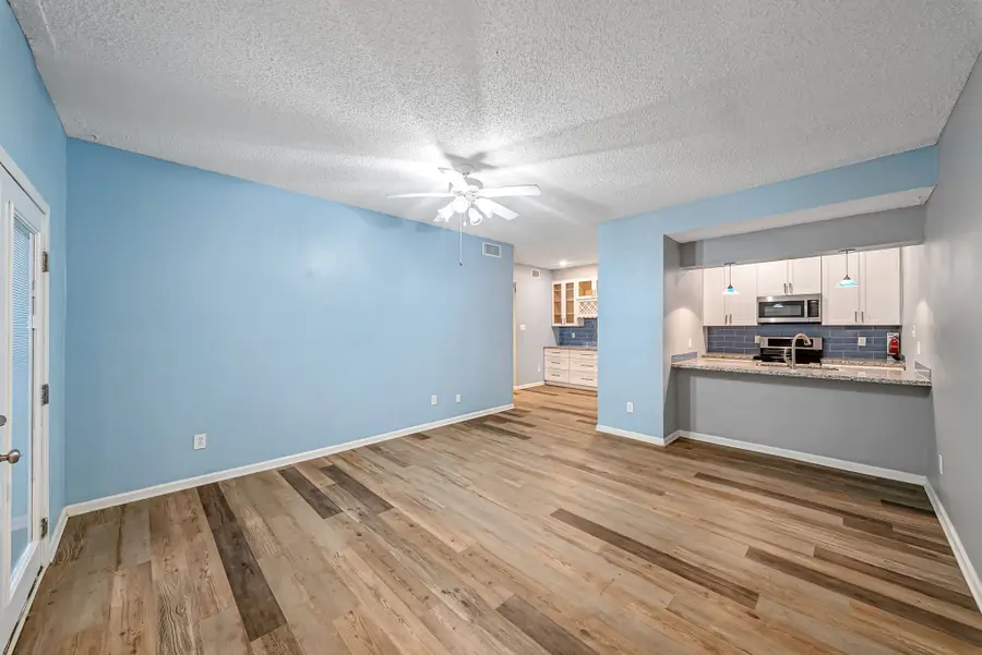 7095 N Holiday Drive, Galveston, TX 77550 - #3