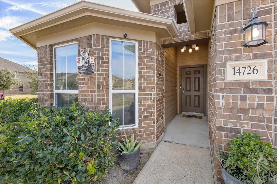 14726 Meadow Acre Trail, Houston, TX 77049 - Image #3