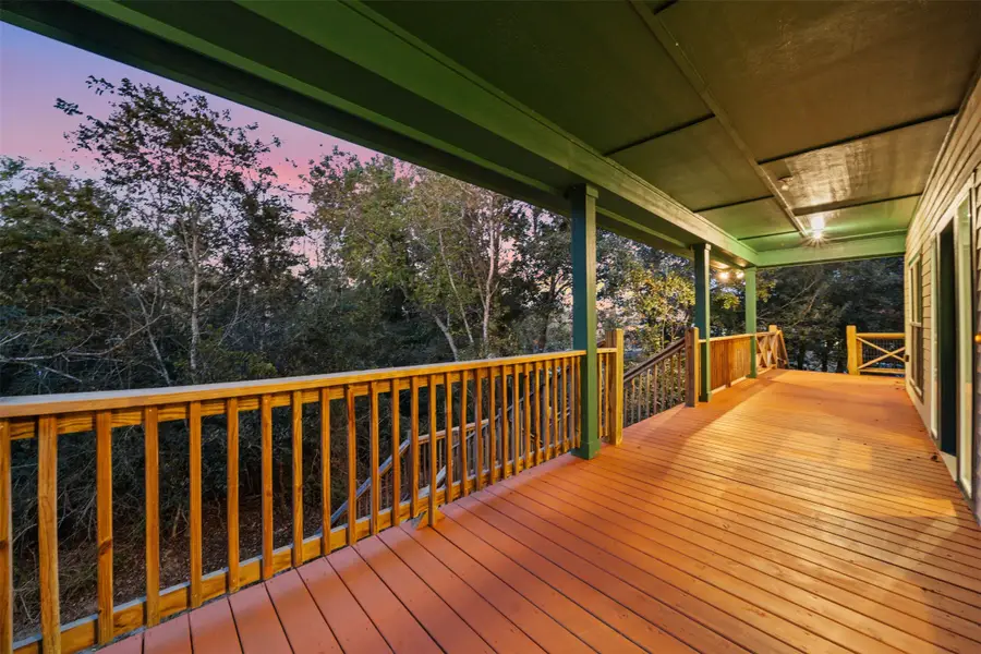 4510 Lininger Lane, Dickinson, TX 77539 - Image #2