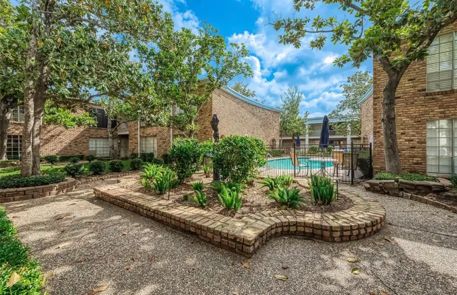 2121 Fountain View Drive #83E, Houston, TX 77057 - #2