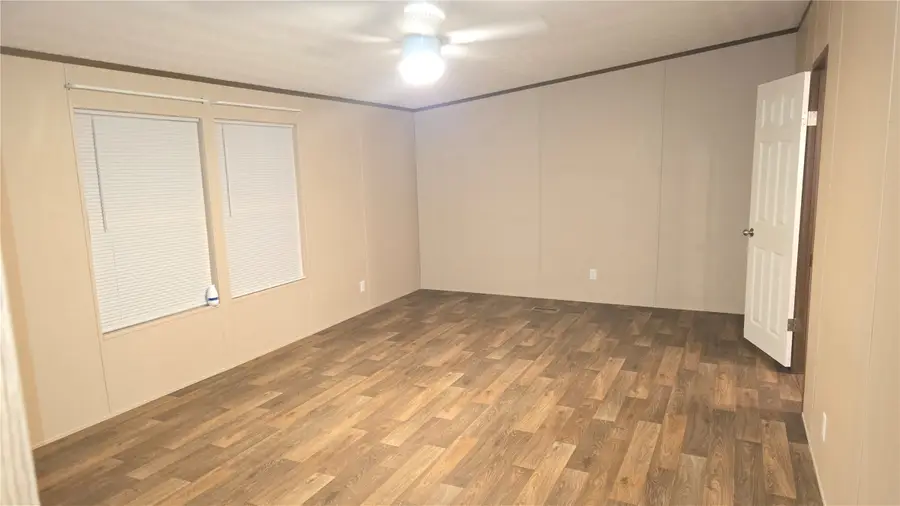 18292 Bellfounder Drive, Conroe, TX 77306 - Image #3