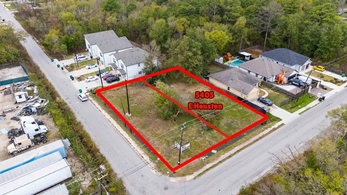 5405 E Houston Road, Houston, TX 77028 - Image #1