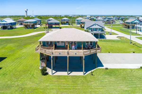 817 Boyt Road, Crystal Beach, TX 77650