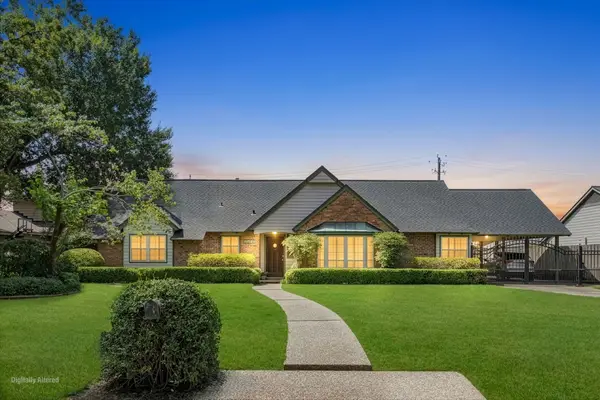 12527 Boheme Drive, Houston, TX 77024